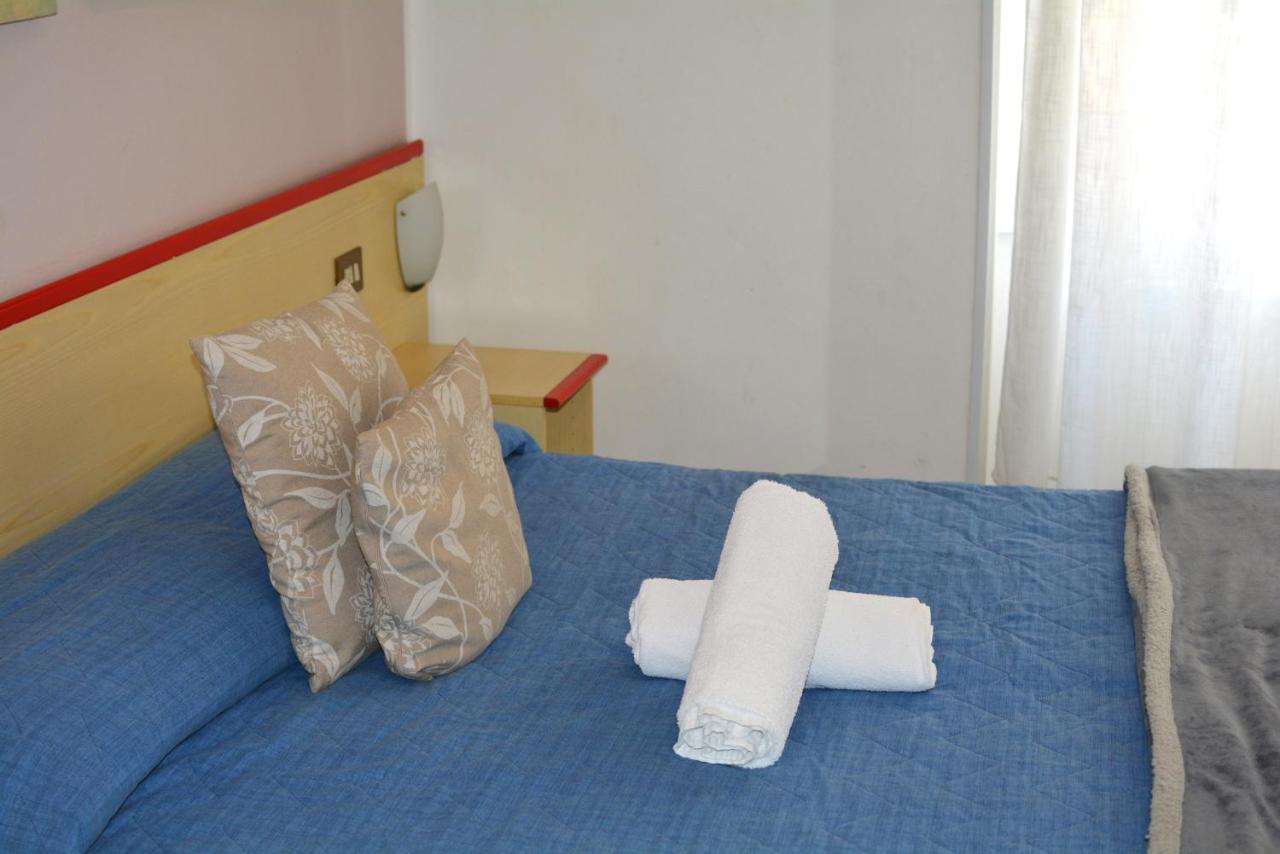 Hotel La Madunina Varazze Ngoại thất bức ảnh